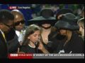 Michael Jackson Memorial - Daughter Paris Says Goodbye